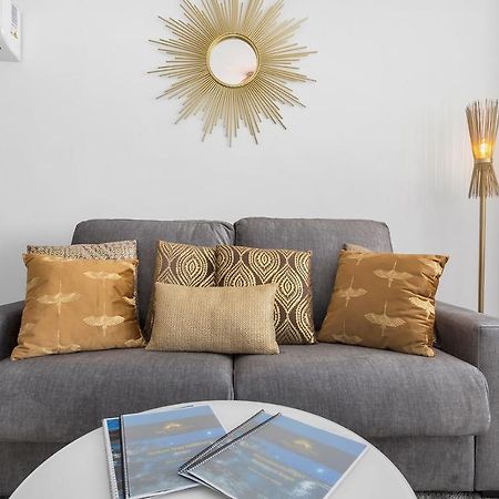 Reel Apartments- Walk To The Beach And Centre Torrevieja Exteriör bild