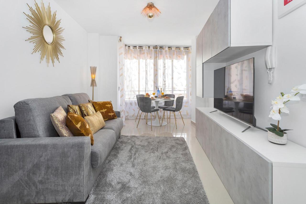 Reel Apartments- Walk To The Beach And Centre Torrevieja Exteriör bild