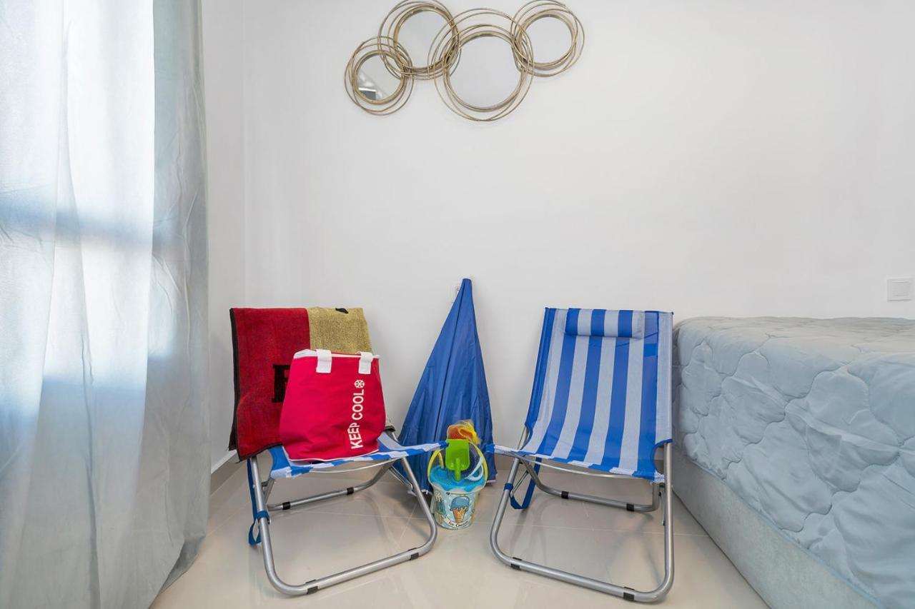 Reel Apartments- Walk To The Beach And Centre Torrevieja Exteriör bild