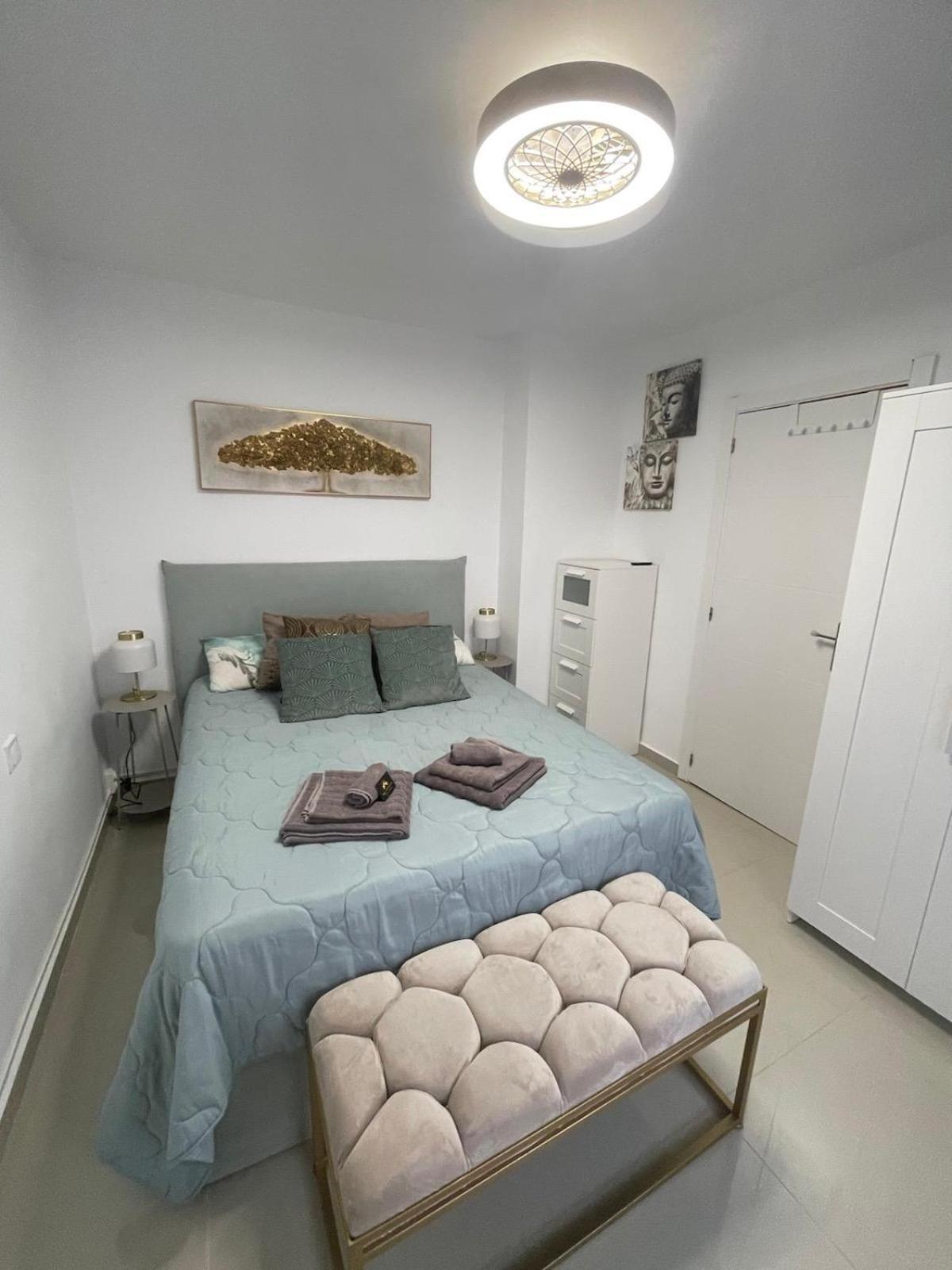 Reel Apartments- Walk To The Beach And Centre Torrevieja Exteriör bild
